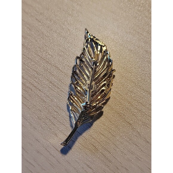Vintage Signed GERRY’S Gold Tone Leaf BROOCH 2.75" Palm Frond Pin Open Metalwork - Picture 2 of 5